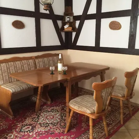 منزل للإقامة Weingut & Gaestehaus Nagel *